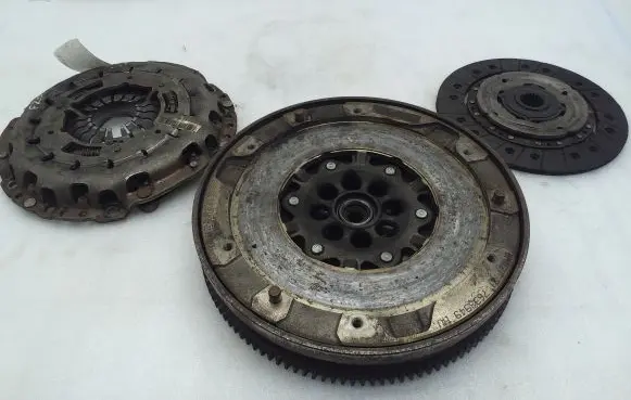 BMW 1 F20 F21 Clutch set kit 7638349 7615630 21217615630