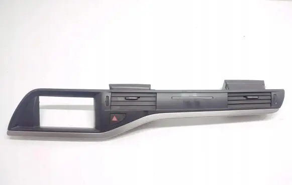 Citroen C5 Radio/GPS head unit trim 