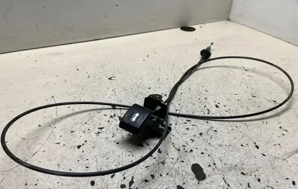 Engine bonnet (hood) release handle