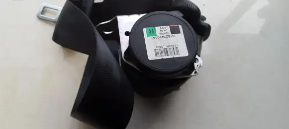 Mitsubishi Colt Rear seatbelt 7000A592XA 616274100A