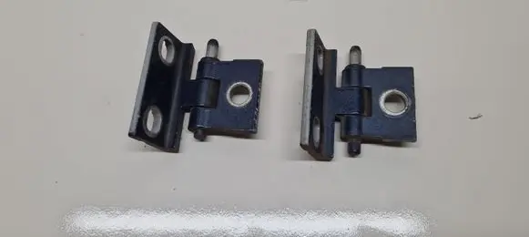 Rear door hinge set