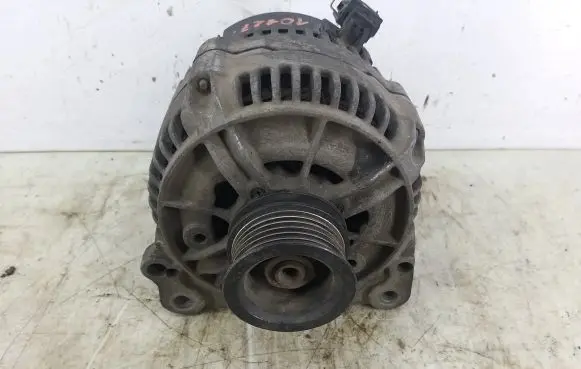 Audi A3 S3 8L Generator/alternator 0123510065