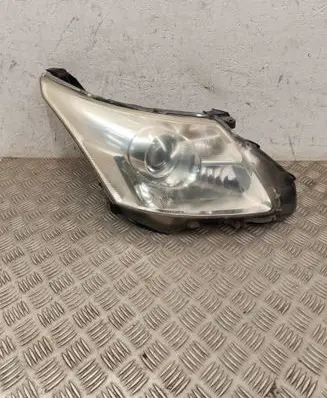 Toyota Avensis T270 Headlight/headlamp 8112605310 279120R