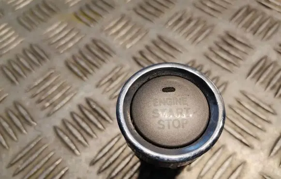 Lexus IS 220D-250-350 Engine start stop button switch