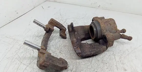 Volvo C30 Front brake caliper 24083