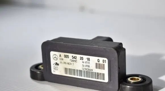 Mercedes-Benz GL X164 ESP acceleration yaw rate sensor 0055422018