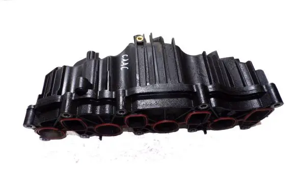 Volkswagen Transporter - Caravelle T5 Intake manifold 03L129711P