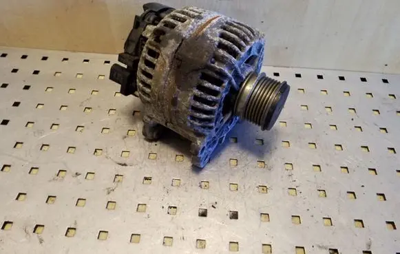 Audi A3 S3 8L Generator/alternator 028903028E