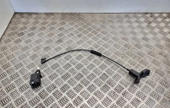 Opel Corsa E Fuel tank cap lock 13208157