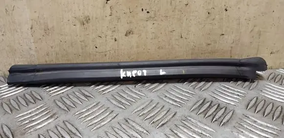 BMW X3 E83 Engine compartment rubber 