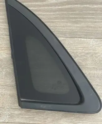 Hyundai Kona I Rear side window 87810J9000