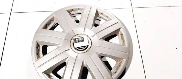 Citroen Berlingo R15 wheel hub/cap/trim 