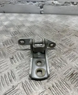 Opel Astra J Front door upper hinge