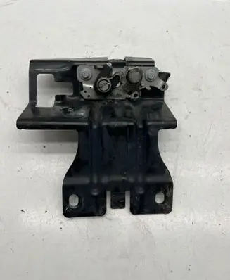 Peugeot 508 II Other engine bay part 1350360001