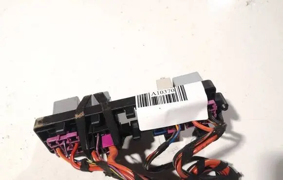 Volkswagen Golf V Fuse box set 1k1937503