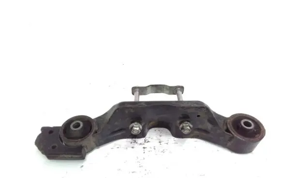 Subaru XV II Rear differential/diff mount bracket 