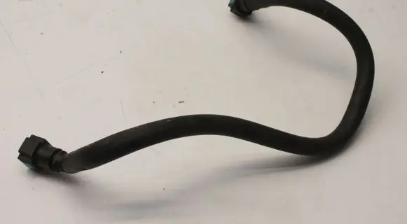 Toyota Yaris Fuel line pipe
