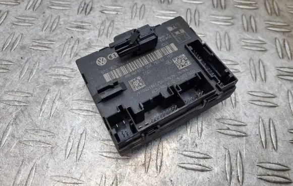 Audi A5 8T 8F Door control unit/module 8T0959793J