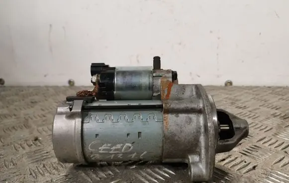 KIA Ceed Starter motor 361002A500