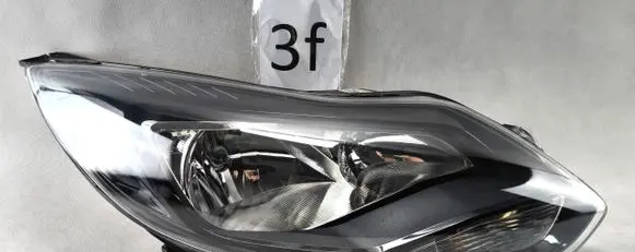Ford Focus Headlight/headlamp BM5113W029CF