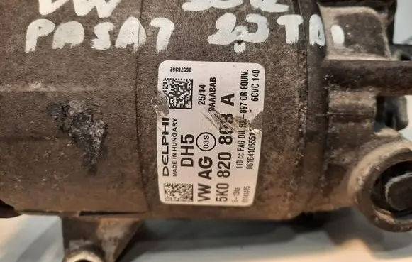 Volkswagen PASSAT B7 Air conditioning (A/C) compressor (pump) 5K0820803A