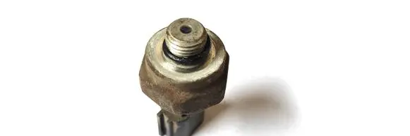 Nissan Primera Air conditioning (A/C) pressure sensor 42CP12