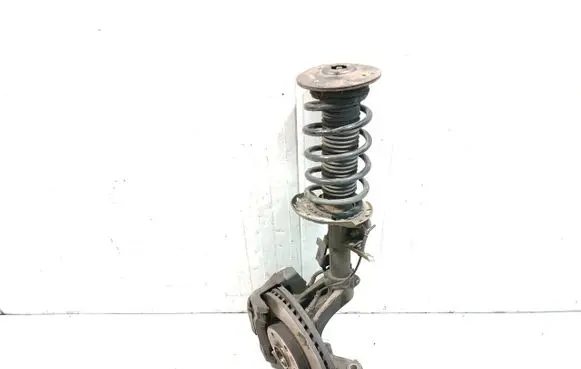 Volvo V70 Front wheel hub spindle knuckle 31290313