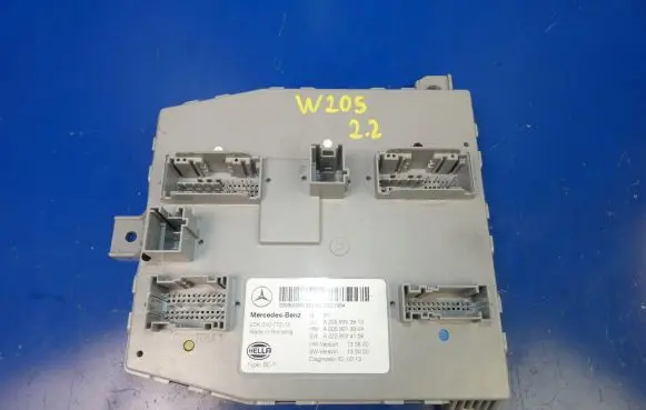 Mercedes-Benz C W205 SAM control unit A2059003913