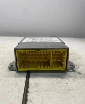 Mercedes-Benz C W204 Airbag control unit/module A2079011700 5WK43967