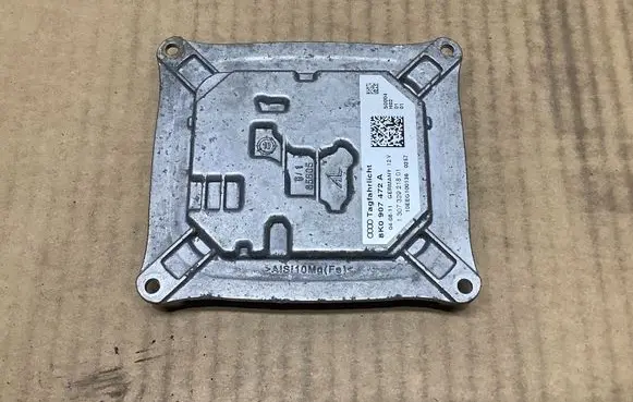 Audi A4 S4 B8 8K Headlight ballast module Xenon 8K0907472A