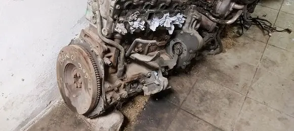 Nissan Terrano Engine 31112N 1239