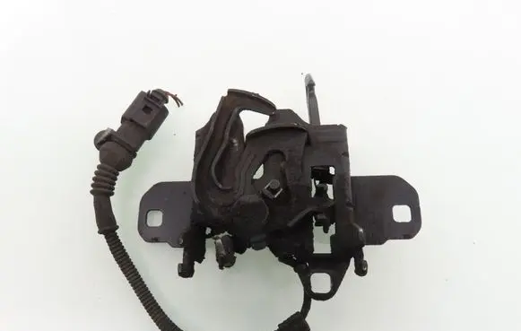 Seat Toledo II (1M) Engine bonnet/hood lock/catch 1M0823503J