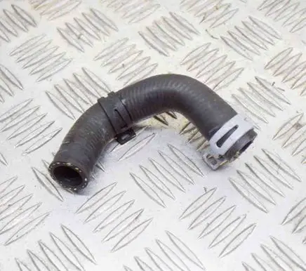 Volvo XC40 Engine coolant pipe/hose 8889251174