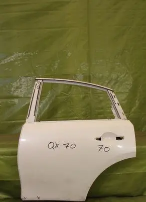 Infiniti QX70 S51 Front door 000259
