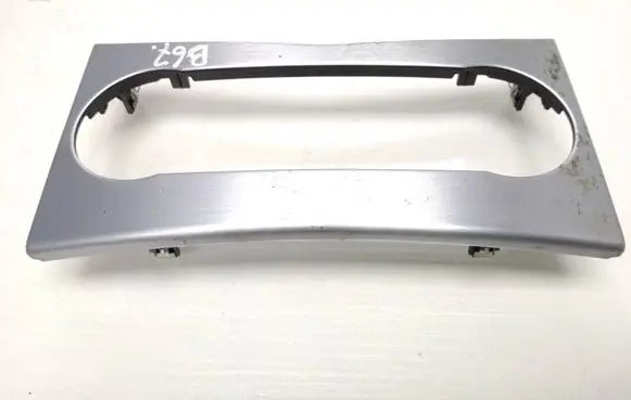 Mercedes-Benz C W204 Climate control/heater control trim A2046800490
