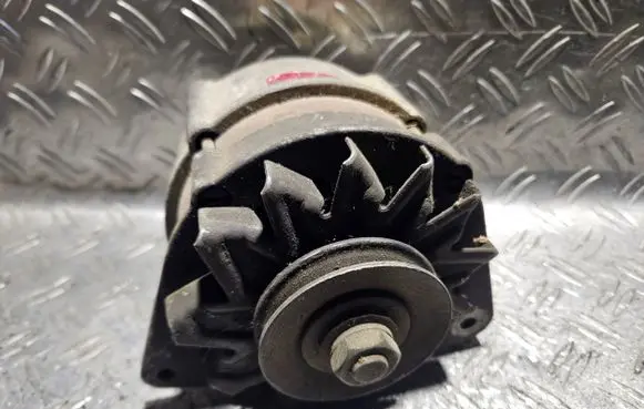 Ford Escort Generator/alternator 0120489090