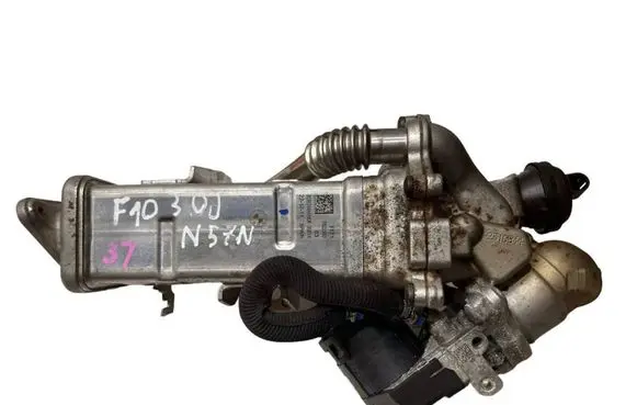 BMW X5 F15 EGR valve cooler 7822350 11717822350 7810871