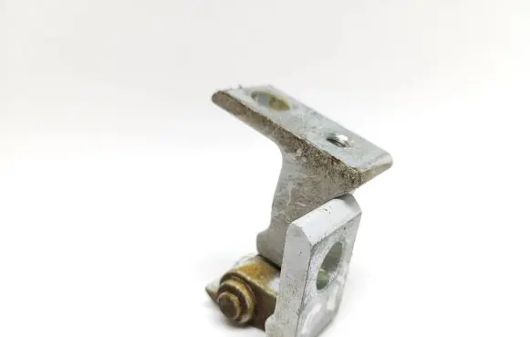 Audi A1 Front door lower hinge 8X0831405B