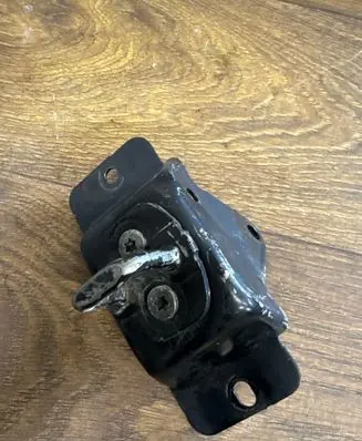 Renault Master III Rear door lock 8200778368