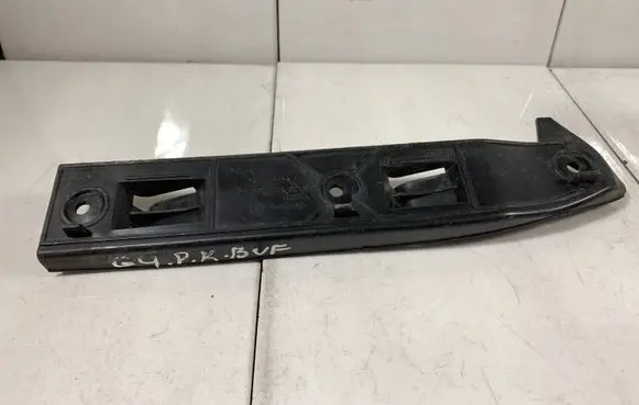 Volkswagen Golf IV Front bumper mounting bracket 1J0807183A
