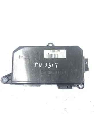 Alfa Romeo 159 Door control unit/module 50504213 138023 NPGL1GSX939