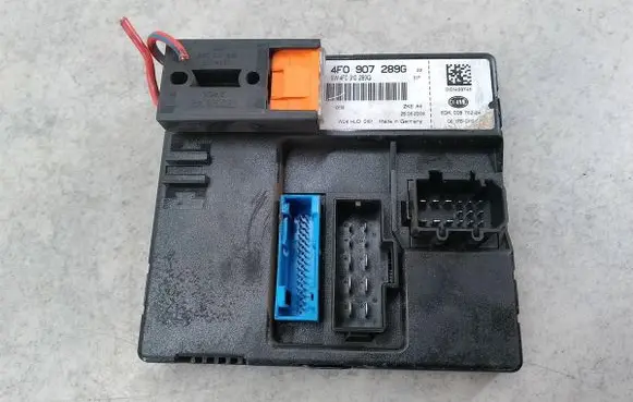 Audi A6 S6 C6 4F Comfort/convenience module 