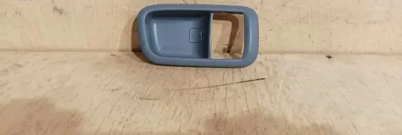 Toyota RAV 4 (XA20) Rear door interior handle trim AISIN