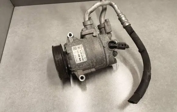 Seat Ibiza IV (6J,6P) Air conditioning (A/C) compressor (pump) 5N0820803A 07090233437D 01140562