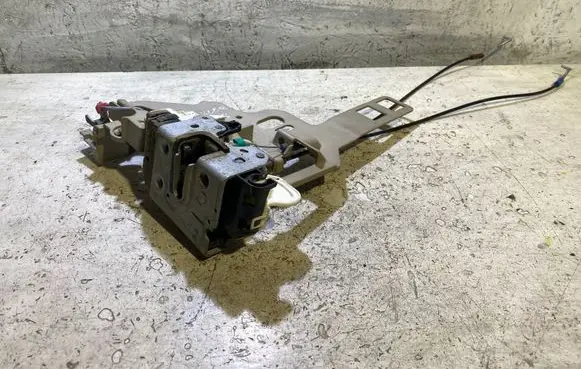 Jeep Wrangler Front door lock