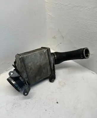 BMW 5 F10 F11 Intercooler radiator 7575403 P3423004