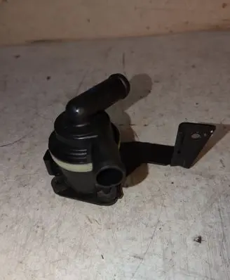 Audi A8 S8 D3 4E Electric auxiliary coolant/water pump 03L964561A