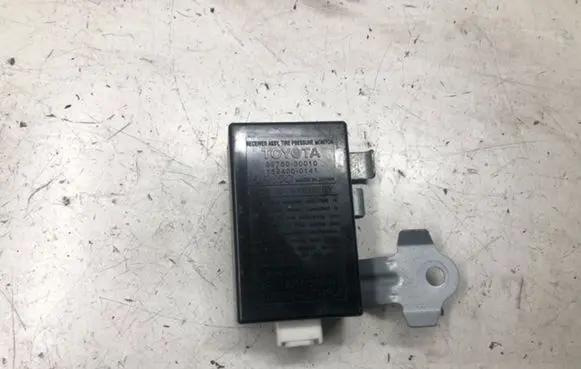 Lexus GS 300 350 430 450H Tire pressure sensor 1584000141