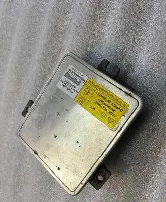 Volvo S80 Xenon control unit/module 6948180 6261110499