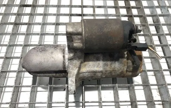 Subaru Forester SF Starter motor 23300-AA380